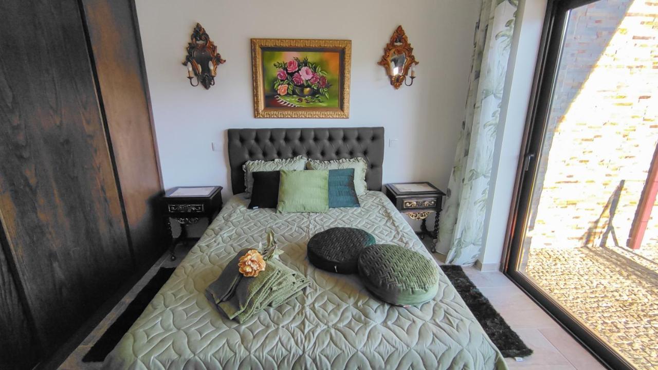 Quinta Dos Padrinhos - Suites In The Heart Of The Douro Ламего Екстериор снимка
